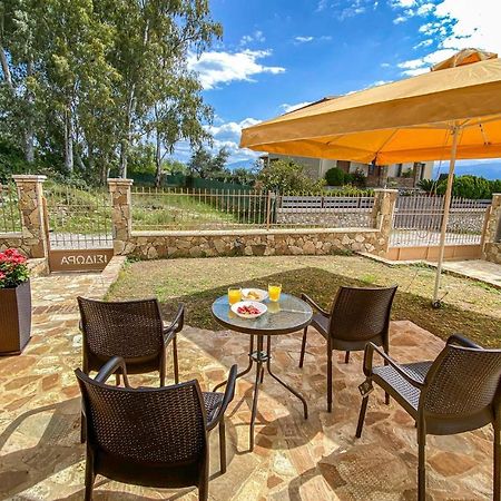 Lovely Apartment In نافبكْتوس الغرفة الصورة