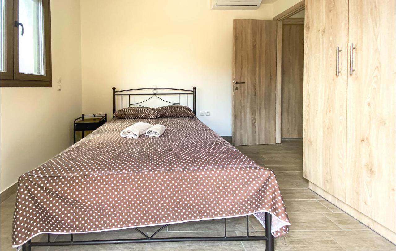 Lovely Apartment In نافبكْتوس الغرفة الصورة