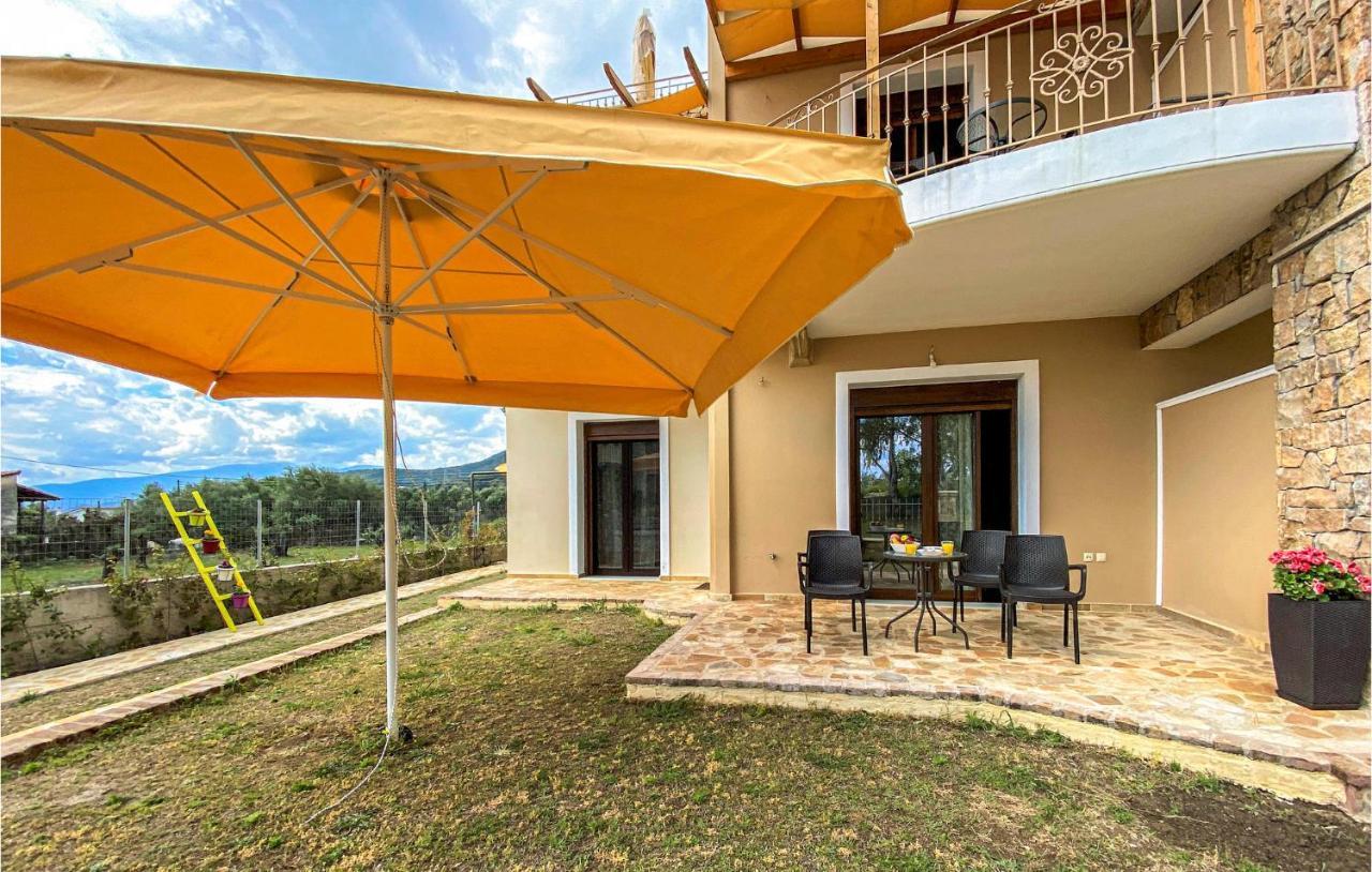 Lovely Apartment In نافبكْتوس الغرفة الصورة